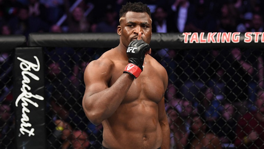 Francis Ngannou prépare une grosse fin d’année pour les enfants de sa fondation