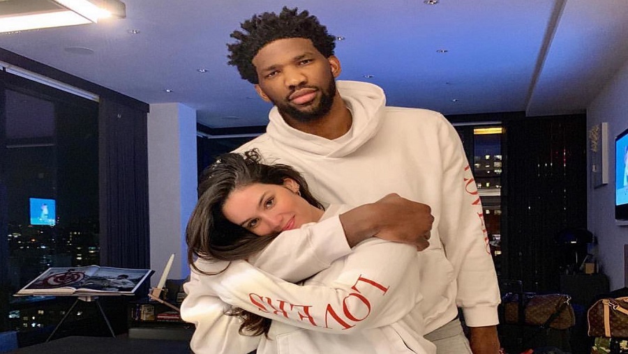 Qui est Anne de Paula la sexy valentine de Joel Embiid?