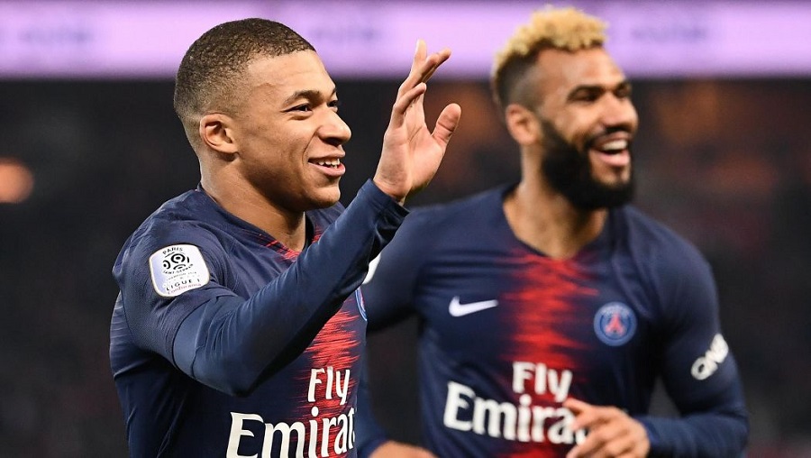 Kylian Mbappé vole au secours de Choupo Moting après son « ndem » de dimanche