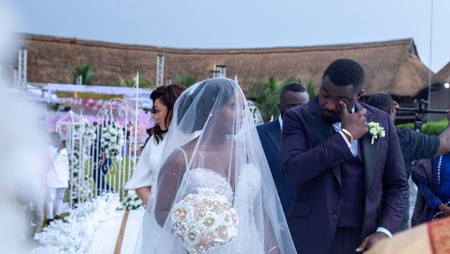 John Dumelo s’est marié : découvrez les magnifiques photos de son mariage