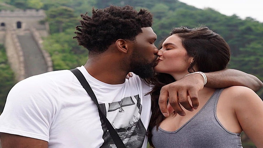 People : Joel Embiid et Anna de Paula fiancés?