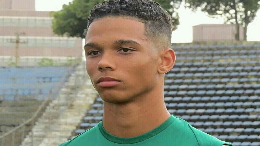 Etienne Eto’o rejoint les U17: Ses premières impressions (vidéos)