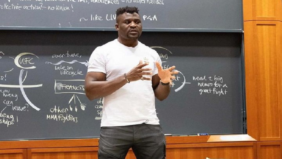 Francis Ngannou à Harvard