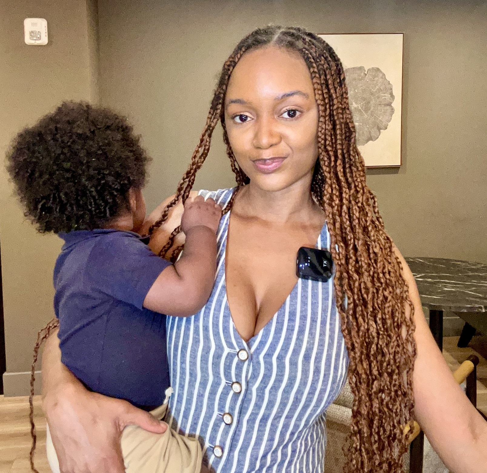 Queency Breezy craque: elle quitte les Etats-Unis et rentre au Cameroun