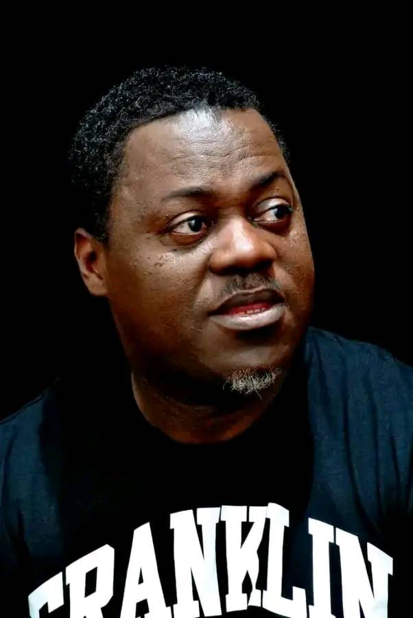 L&rsquo;artiste Roméo Dicka séquestré par sa femme?