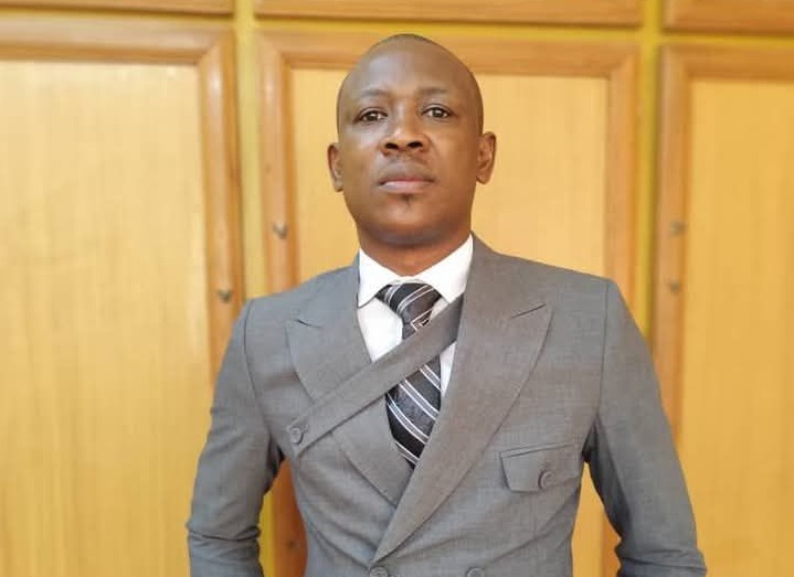 Le comédien Tapioca dément les rumeurs sur une liaison entre son ex-femme et l&rsquo;adjoint au maire Claude Monthé