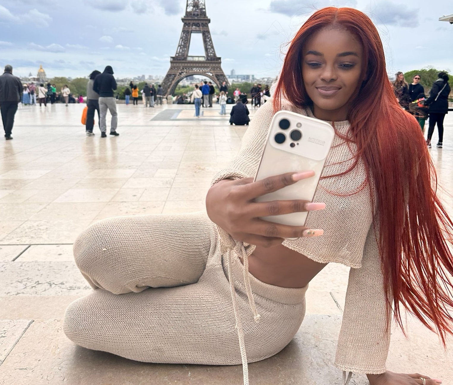 Coupure d&rsquo;internet au Gabon: les stars et personnalités en rognent