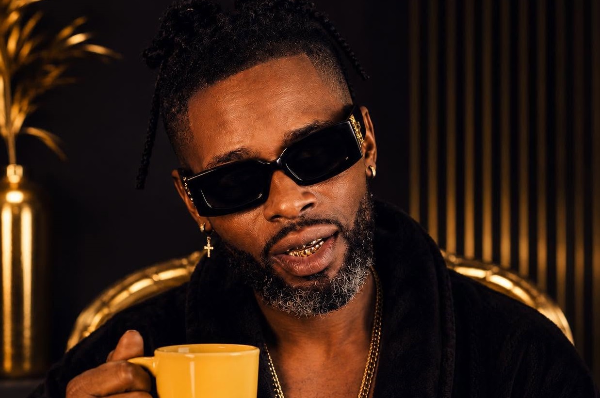 Kayazo: le chanteur qui fait sensation avec les remix des musiques camerounaises