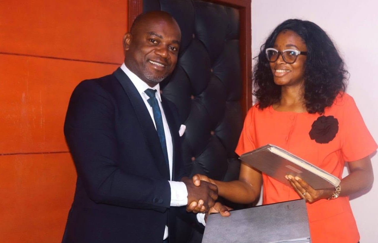 Aimé Moukoko: le présentateur signe à Horizon 3 Média